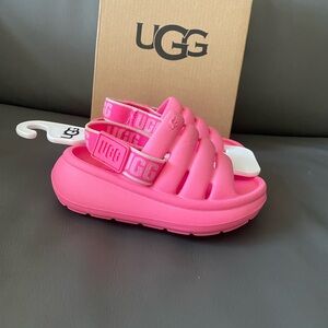 UGG -Child Sport Yeah T Sandal,